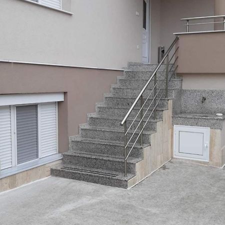 Villa Ros Guest House Svilengrad Buitenkant foto