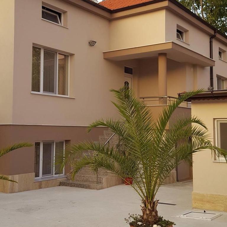 Villa Ros Guest House Svilengrad Buitenkant foto