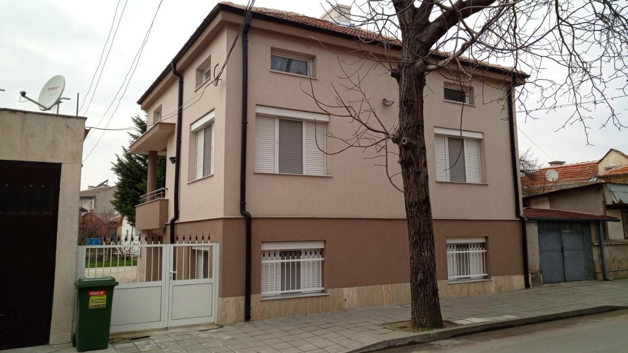 Villa Ros Guest House Svilengrad Buitenkant foto