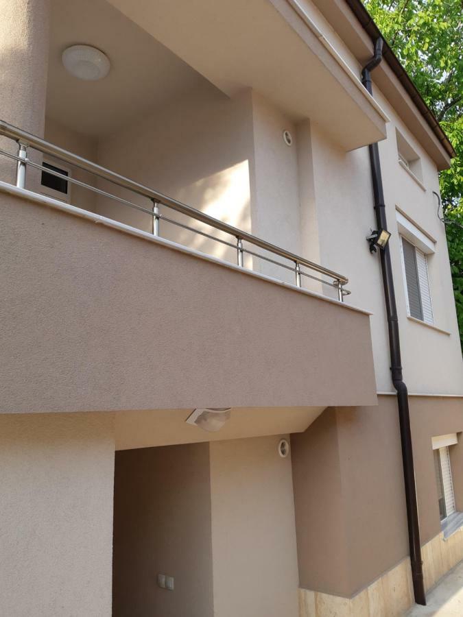 Villa Ros Guest House Svilengrad Buitenkant foto